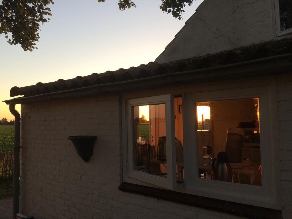 Farmhouse Near Beach Kloosterzande Exterior photo